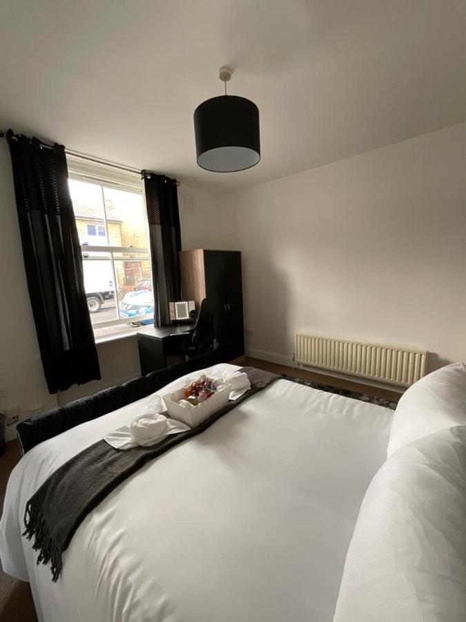 Comfy Room Londra Dış mekan fotoğraf